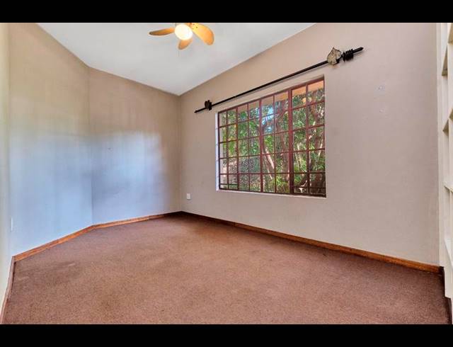 2 BEDROOM PROPERTY TO RENT IN BRYANSTON